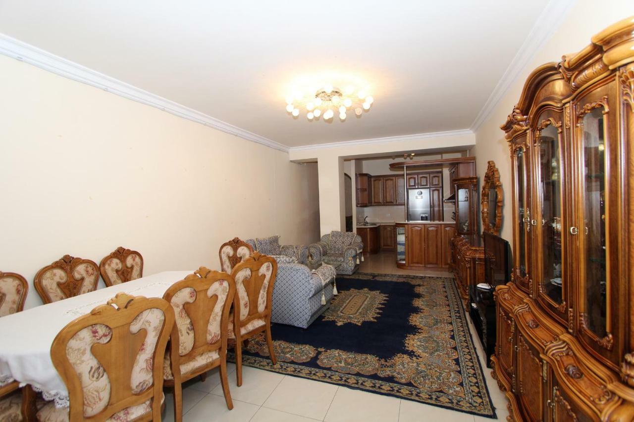 Apartments Emili Jerevan Eksteriør bilde